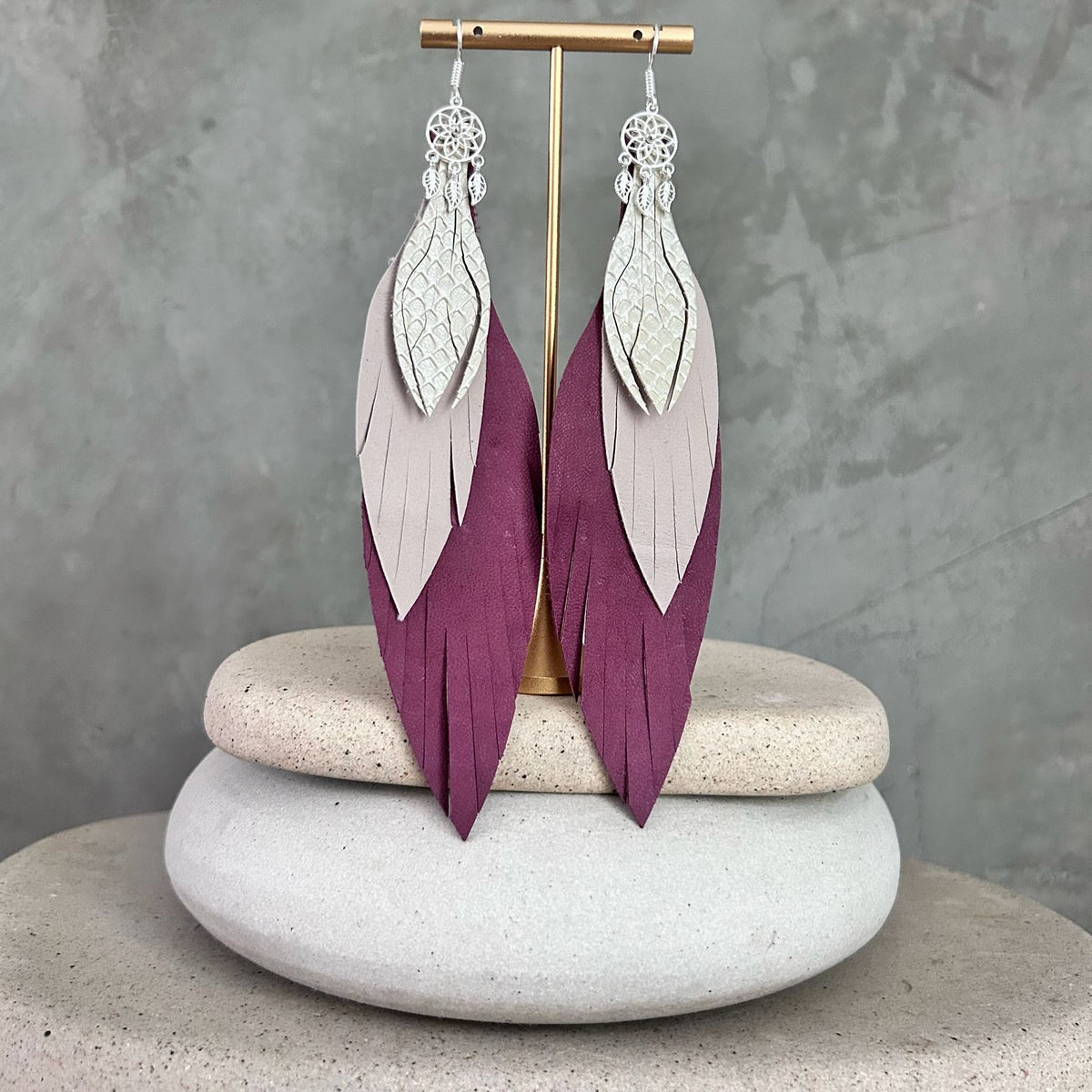 Magenta + piel + beige texturizado