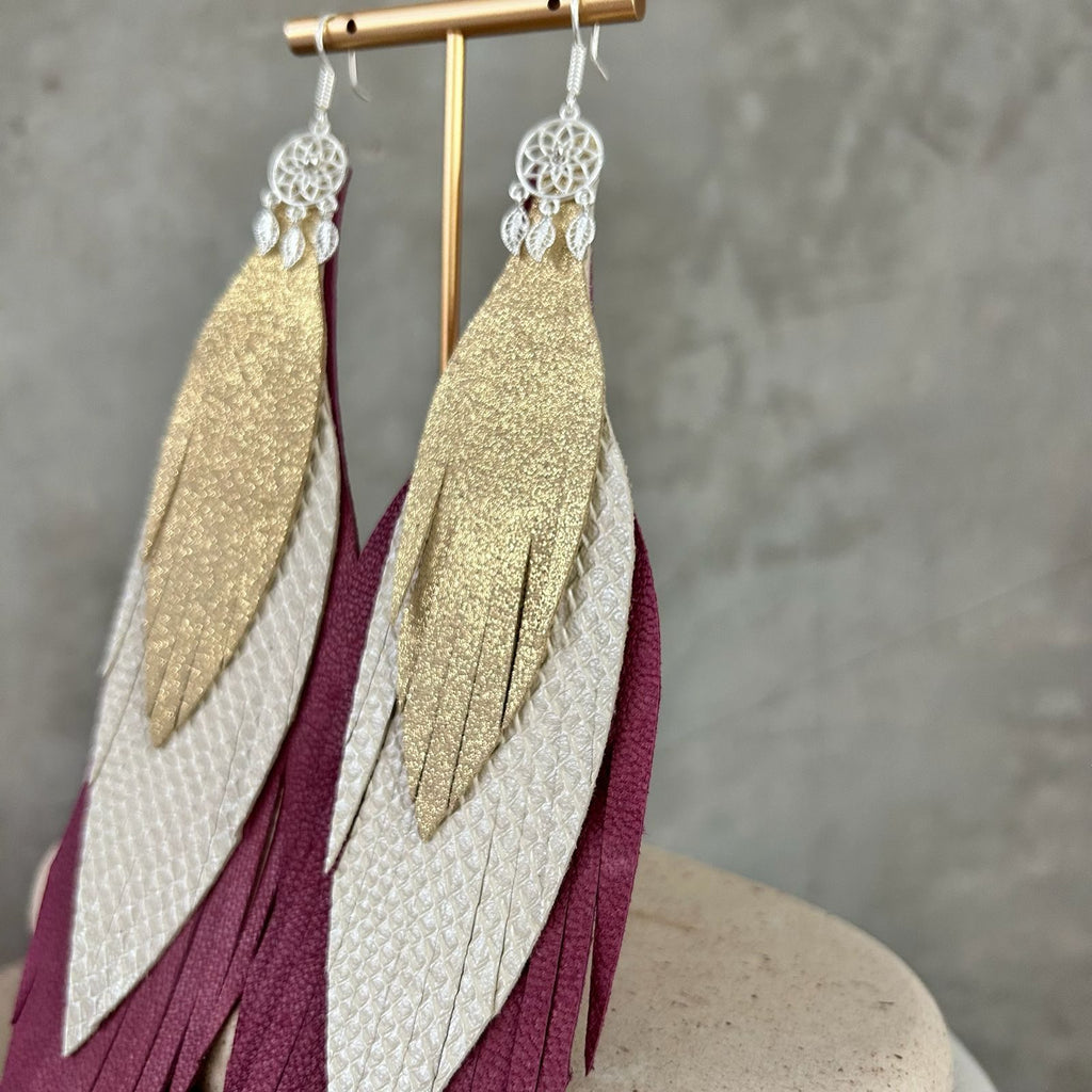Magenta + beige texturizado + dorado disco