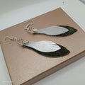 Aretes Verde deslavado y plata, tamaño chico, colección Escarlata